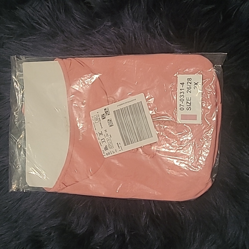 Women t shirt 2XL 26/28 rose in color